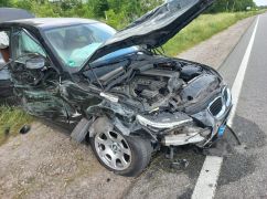 Військовослужбовець із Харківщини влетів в електроопору: пасажиру роздробило череп