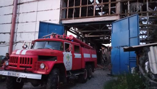 Жилье, склад и производство: Что за сутки разрушили россияне в Харьковской области