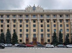 Харків просить Кабмін забезпечити зарплати вчителям
