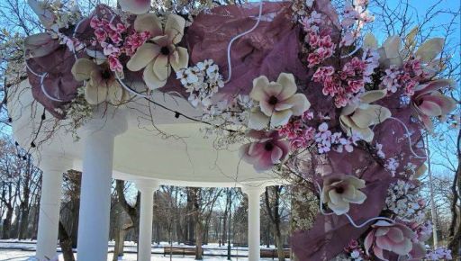 Стало відомо, де та коли на вулицях Харкова з'являться весняні декорації