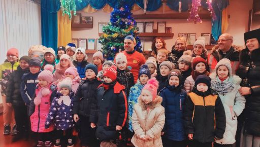 Дітей на Харківщині зі святами привітав онук знаменитого письменника Джанні Родарі