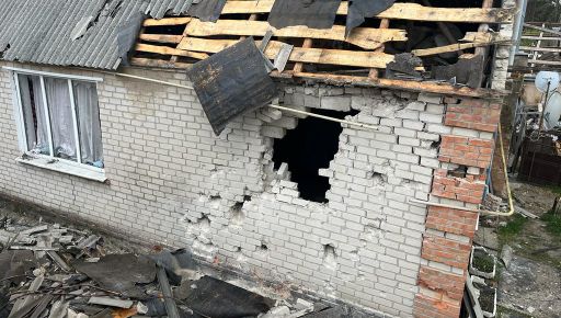 Росіяни 14 травня з артилерії обстріляли приватні будинки на Харківщині: Кадри з місця