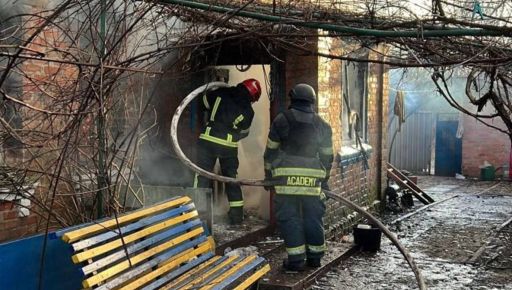 Оккупанты ударили по частным домам в Липцах Харьковской области: Кадры с места