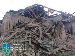 Россияне из артиллерии ударили по больнице и храму на Харьковщине