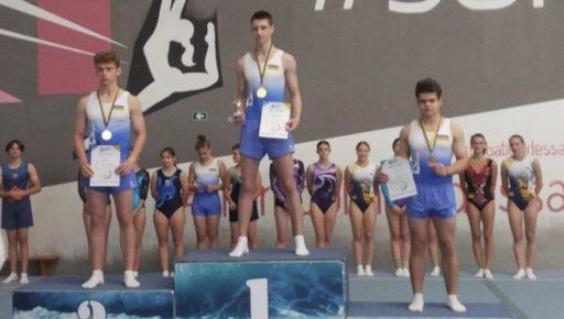 Харьковский спортсмен стал дважды чемпионом Украины по прыжкам на батуте