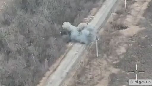 В Харьковской области россияне атаковали гражданский автомобиль