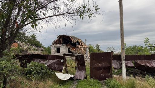 У Балаклії РФ пошкодила щонайменше 10 будинків: кадри наслідків атаки