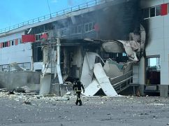 Постраждалий внаслідок обстрілу Нової пошти під Харковом помер у лікарні
