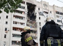 Шесть семей просят об отселении из дома, в который в Харькове попала "Бандероль" - Терехов