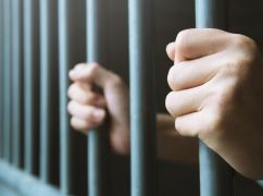 У Харкові серійного крадія-рецидивіста засудили до 5 років ув’язнення