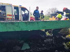 Смертельна ДТП на Харківщині: Жінка загинула під бетонною плитою зупинки
