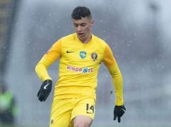 Півзахисник "Металіста 1925" зламав ногу в матчі з "Шахтарем": що відомо