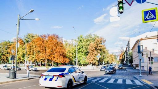 На одной из улиц Харькова ввели двухстороннее движение транспорта