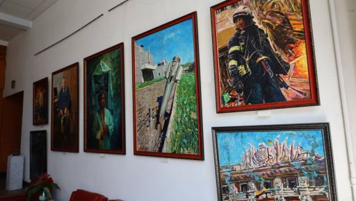 Попри обстріли: В Харкові відкрилася художня виставка