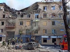 Удар ракетой по Харькову: В здании могут быть люди