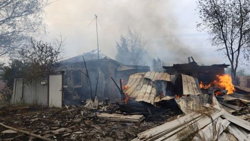 12 пожеж одночасно: На Харківщині рашисти масовано обстріляли село