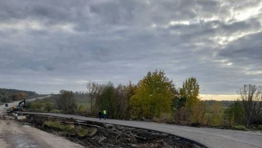 На Харківщині облаштували тимчасову переправу замість зруйнованого неподалік кордону мосту