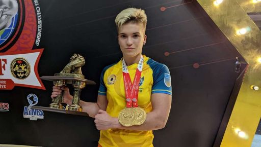 Харьковская студентка получила два "золота" на ЧМ по армрестлингу