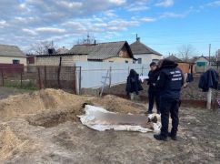 Эксгумации на Харьковщине: В полиции рассказали, сколько нашли захоронений людей, убитых рашистами