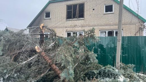 В Харьковской области российские террористы ударили по частному дому: Пострадал человек