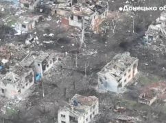 Харьковские добровольцы показали последствия российского "освобождения" под Бахмутом: Видео с воздуха