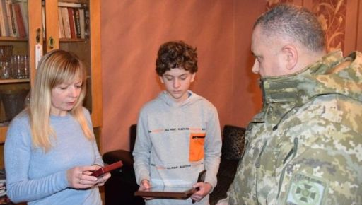 Пограничника из Харьковской области Зеленский посмертно наградил орденом "За мужество"