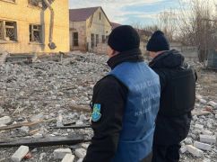 Окупанти поранили двох жінок на Харківщині: Кадри з місця обстрілу