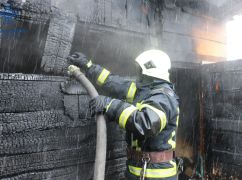 На Харківщині понад 7 годин гасили приватний будинок: Постраждав чоловік