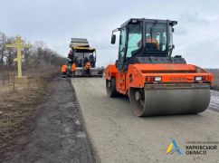 В Харьковской области дорожники показали, как помогают приближать победу