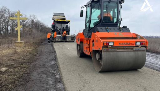 На Харьковщине ремонтируют дорогу государственного значения в сторону Луганской области