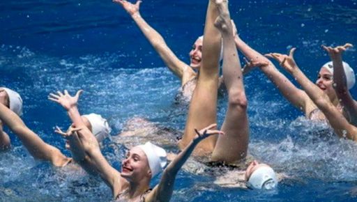 Харьковская сборная по синхронному плаванию триумфовала на чемпионате Украины