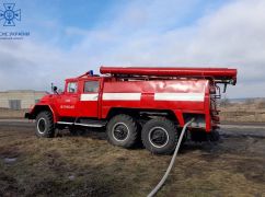 В Изюмском районе на пепелище нашли тела двух человек