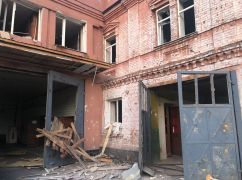 Росіяни вели прицільний вогонь по пожежній частині на Харківщині: Поранено поліцейського