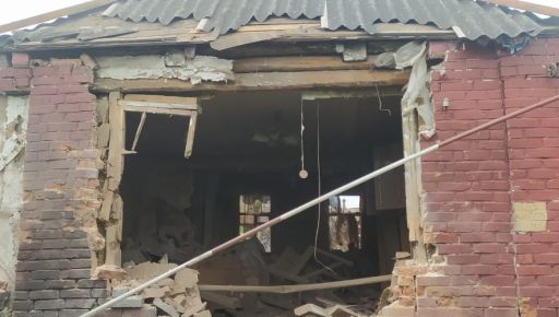 Росіяни обстріляли Вовчанськ з артилерії: Кадри наслідків