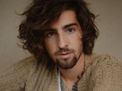 Невзаємне кохання та сни: харківський співак Дантес заінтригував шанувальників