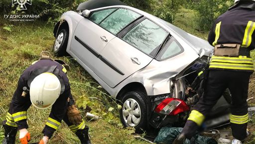 На Харківщині сталася смертельна ДТП: Є загиблі та постраждалі