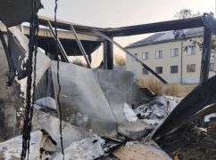 Россияне полностью разрушили модульные дома медиков в Харьковской области: Фото с места