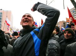 Оккупированная Украина: Кто подает голос из-за спины захватчиков