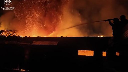 Окупанти вдарили по комунальному підприємству у Вовчанську: Згоріла техніка