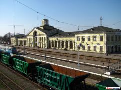 Через загрози обстрілів у регіоні змінено рух кількох поїздів на Харківщині: деталі