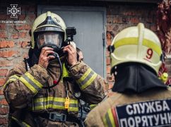 У Харкові горіла 2-поверхівка: Ліквідація вогню тривала понад годину