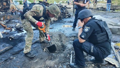 Погибшего от удара по "Новой почте" в Харькове будут идентифицировать по ДНК — полиция