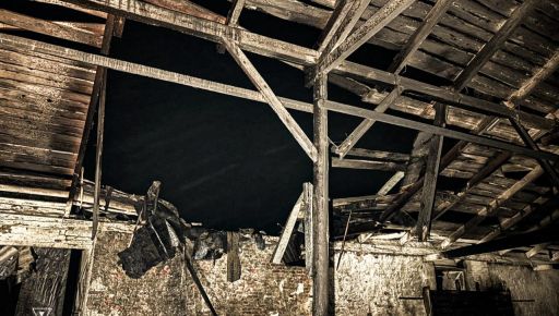 Спасатели показали последствия массированной атаки на Чугуев