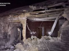 Прокуратура показала последствия атаки на село в Лозовском районе: пострадали пять человек