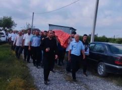 В Азербайджані попрощалися зі студенткою-медикинею, яка загинула в Харкові