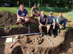 Археологическое чудо: Под Харьковом нашли редкое захоронение семьи, которая жила более 3 тысяч лет назад