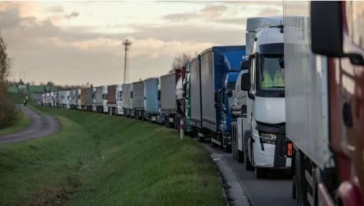 Блокада польського кордону загрожує харчовою кризою: Як вийти з ситуації