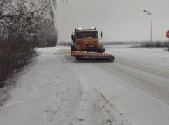 Снегопад в Харьковской области: Что известно о ситуации на дорогах