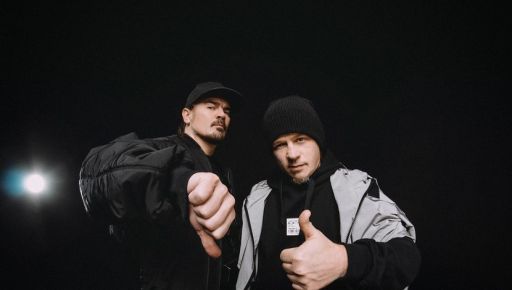 Фагот з харківського гурту ТНМК почитав коментарі про себе та Фоззі і відповів хейтерам