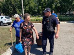 Поліція Харківщини допомогла евакуювати сім’ї з домашніми улюбленцями